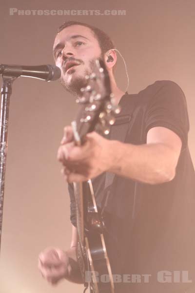 EDITORS - 2013-10-21 - PARIS - Le Trianon - Thomas Michael Henry Smith